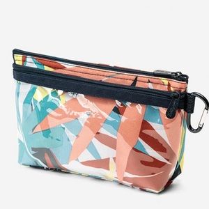 NWT Thirty-One Clear clip pouch